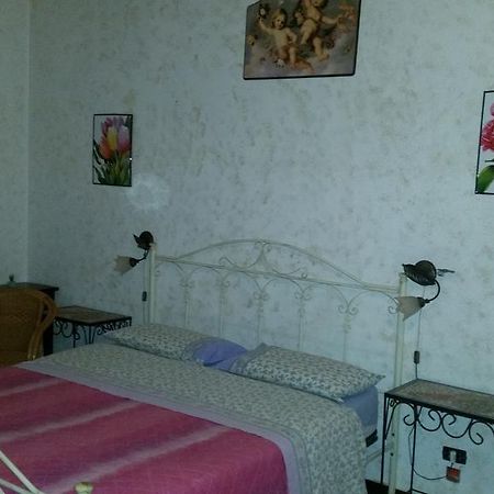 Il Balcone Sullo Stretto Bed & Breakfast Reggio di Calabria Cameră foto